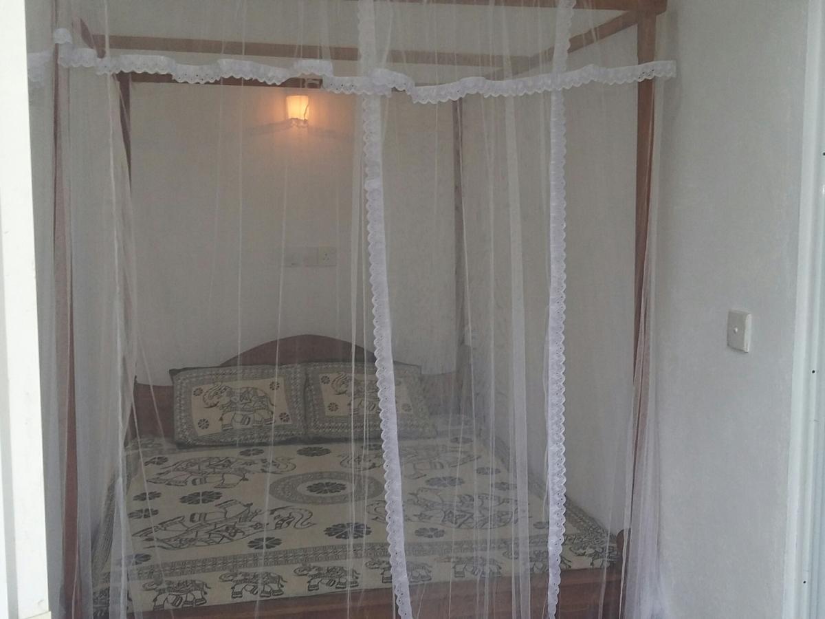 Ameesha Guesthouse Unawatuna Exterior foto